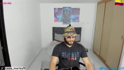 Snapshot of louis_marley_ chatting on 4, 2, 2025 louis_marley_ online show from 4, 2, 2025