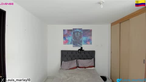 Snapshot of louis_marley_ chatting on 5, 2, 2025 louis_marley_ online show from 5, 2, 2025