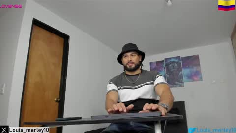 Snapshot of louis_marley_ chatting on 12, 3, 2025 louis_marley_ online show from 12, 3, 2025
