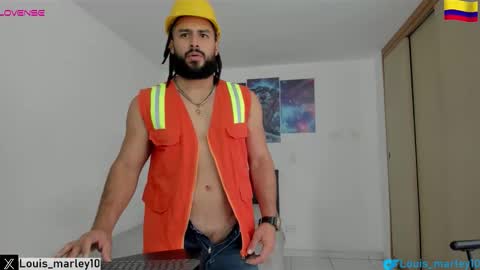 Snapshot of louis_marley_ chatting on 18, 10, 2025 louis_marley_ online show from 18, 10, 2025