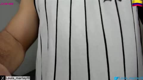 Snapshot of louis_marley_ chatting on 3, 11, 2025 louis_marley_ online show from 3, 11, 2025