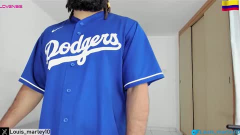 Snapshot of louis_marley_ chatting on 1, 12, 2025 louis_marley_ online show from 1, 12, 2025