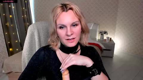 Snapshot of louisa_bay chatting on 30, 1, 2025 Louisa online show from 30, 1, 2025