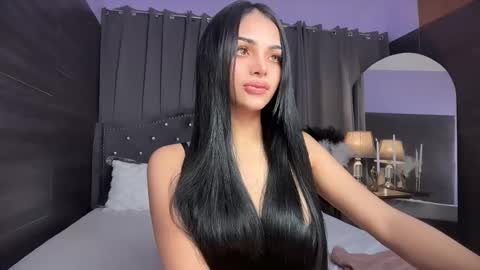 Snapshot of louiseelizabeth chatting on 16, 10, 2025 samantha online show from 16, 10, 2025