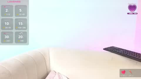 lourdes_moon22 online show from 18, 1, 2026