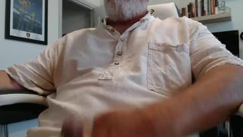 Snapshot of love2c2c2 chatting on 18, 5, 2026 love2c2c2 online show from 18, 5, 2026
