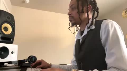 Prynce online show from 13, 1, 2025