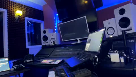 Prynce online show from 9, 3, 2025