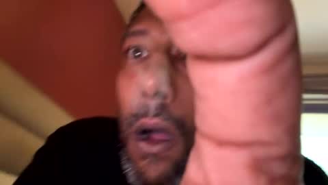 Snapshot of love643479 chatting on 23, 10, 2025 love643479 online show from 23, 10, 2025