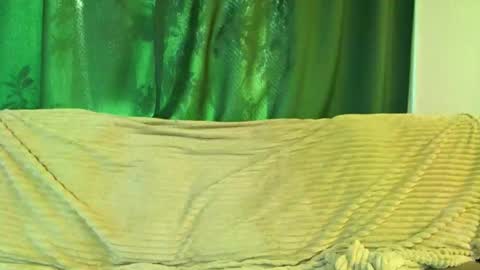 Cute face online show from 19, 2, 2026