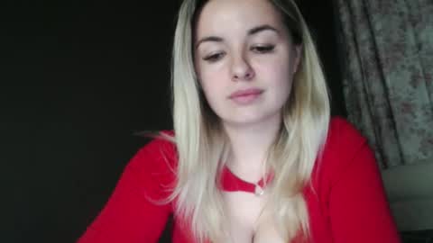 Snapshot of love_dom_meg chatting on 5, 5, 2026 Megane online show from 5, 5, 2026