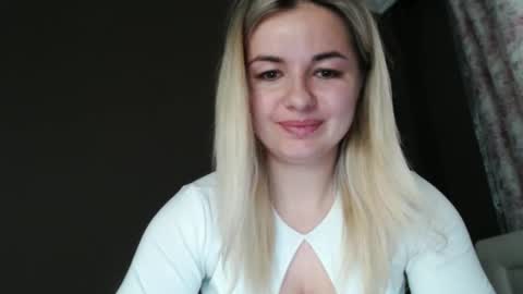 Snapshot of love_dom_meg chatting on 11, 5, 2026 Megane online show from 11, 5, 2026