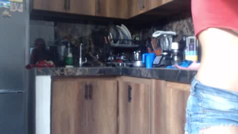 Nina online show from 17, 9, 2025