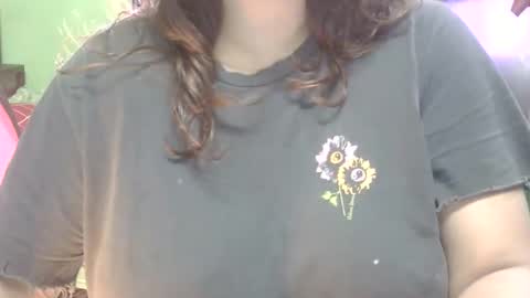 Luna online show from 7, 4, 2026