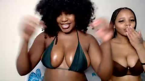 Snapshot of love_miahh chatting on 9, 7, 2026 Naya online show from 9, 7, 2026