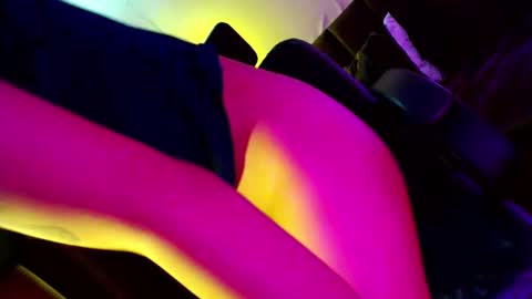 Seren online show from 8, 4, 2026