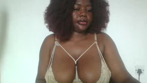 mila online show from 28, 9, 2025