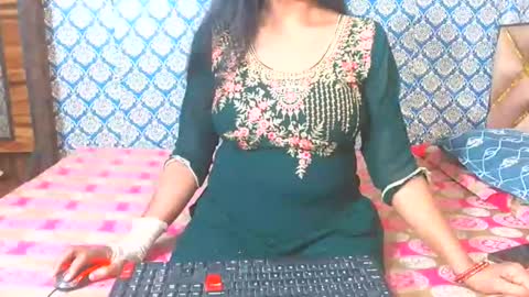 Divya online show from 19, 11, 2025