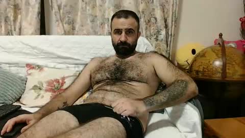 loveivat80 online show from 25, 1, 2025