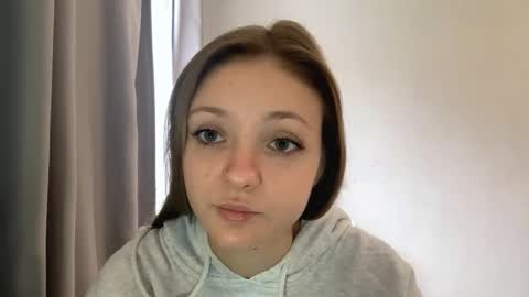 Ella online show from 27, 10, 2025