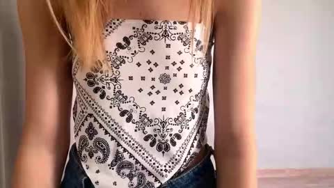 Ella online show from 28, 11, 2025