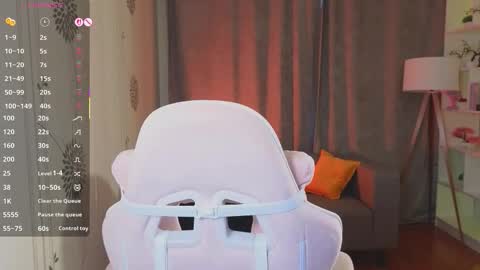 Laura online show from 17, 11, 2025