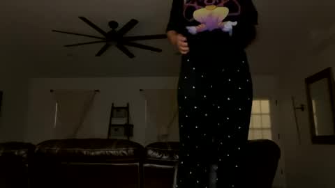 Love online show from 9, 12, 2024