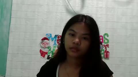 Snapshot of lovellypussy4u chatting on 16, 12, 2025 lovellypussy4u online show from 16, 12, 2025