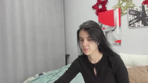 lovely__audrey online show from 21, 12, 2025
