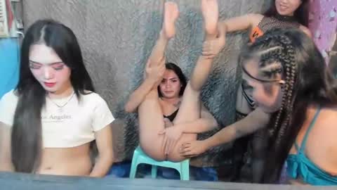 alexa alice jane daisy online show from 27, 2, 2025