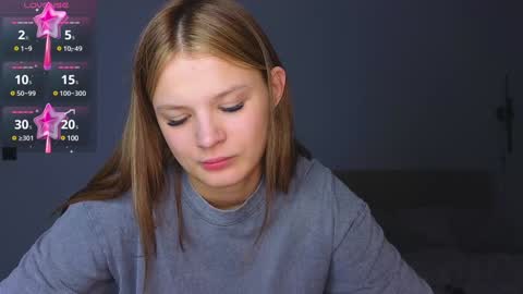 Snapshot of lovely_babyy chatting on 20, 12, 2024 Jenny online show from 20, 12, 2024