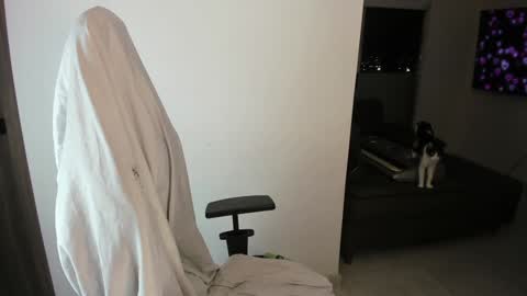 Cassie online show from 21, 1, 2025