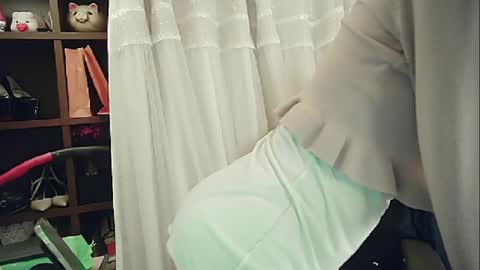 DANA KIM online show from 13, 2, 2025