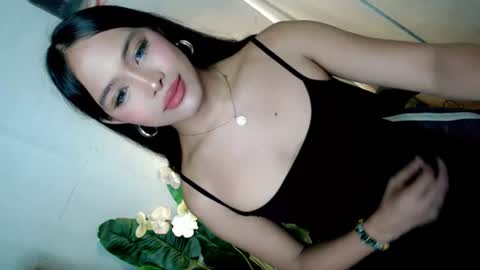 lovely_felicity online show from 7, 7, 2026