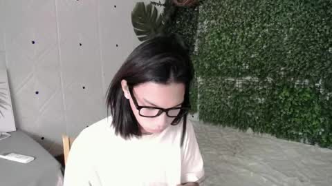 kimmy online show from 19, 6, 2026