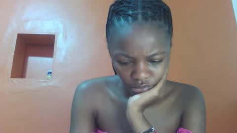 Lovely yvonne online show from 10, 11, 2025