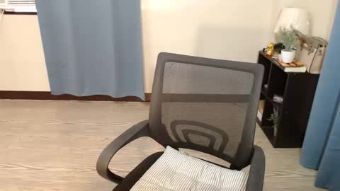 Snapshot of lovely_zoeyx chatting on 2, 3, 2026 Zoey online show from 2, 3, 2026