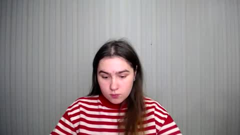 Snapshot of lovelyangel_xx chatting on 9, 12, 2024 lovelyangel_xx online show from 9, 12, 2024