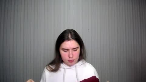 Snapshot of lovelyangel_xx chatting on 20, 12, 2024 lovelyangel_xx online show from 20, 12, 2024