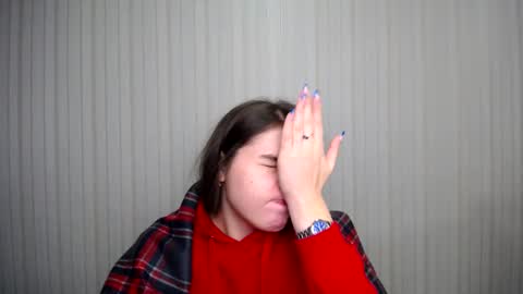 Snapshot of lovelyangel_xx chatting on 6, 1, 2025 lovelyangel_xx online show from 6, 1, 2025