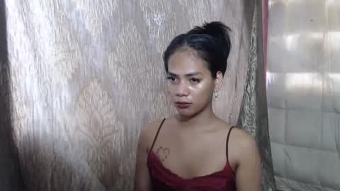 Snapshot of lovelycarmilla chatting on 8, 5, 2026 Carnilla online show from 8, 5, 2026