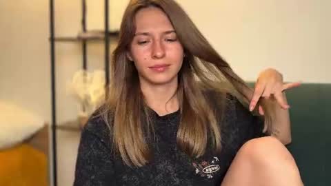 Kate only online show from 18, 6, 2026