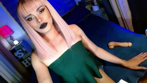 Snapshot of lovelymiss_shyna11 chatting on 3, 10, 2025 lovelymiss_shyna11 online show from 3, 10, 2025