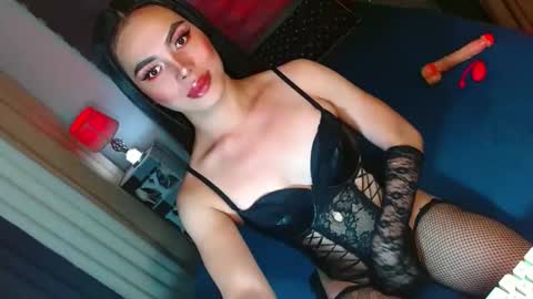 Snapshot of lovelymiss_shyna11 chatting on 28, 10, 2025 lovelymiss_shyna11 online show from 28, 10, 2025