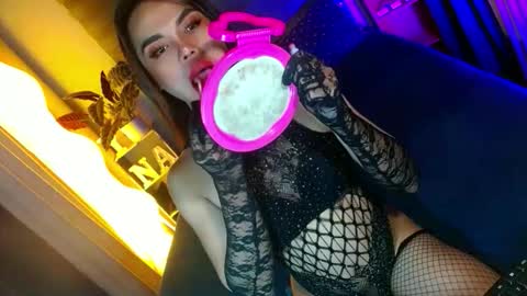 lovelymiss_shyna11 online show from 27, 3, 2026