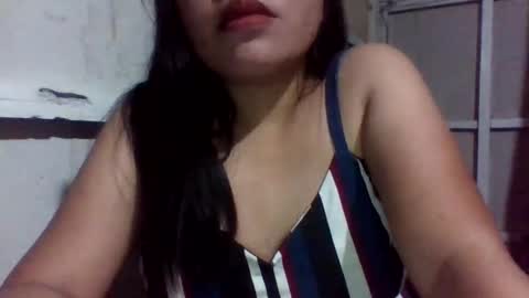 Snapshot of lovelymocha27 chatting on 22, 9, 2025 lovelymocha27s online show from 22, 9, 2025