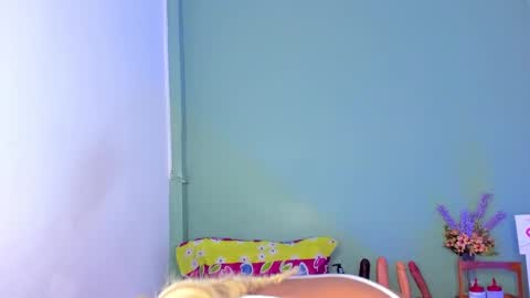 Nicky online show from 11, 2, 2025