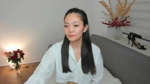 Snapshot of lovelynightt chatting on 5, 2, 2025 kim online show from 5, 2, 2025