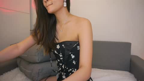 Snapshot of lovelynightt chatting on 28, 2, 2025 kim online show from 28, 2, 2025