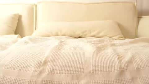 Snapshot of lovelynightt chatting on 15, 10, 2025 kim online show from 15, 10, 2025